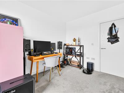 Picture 16